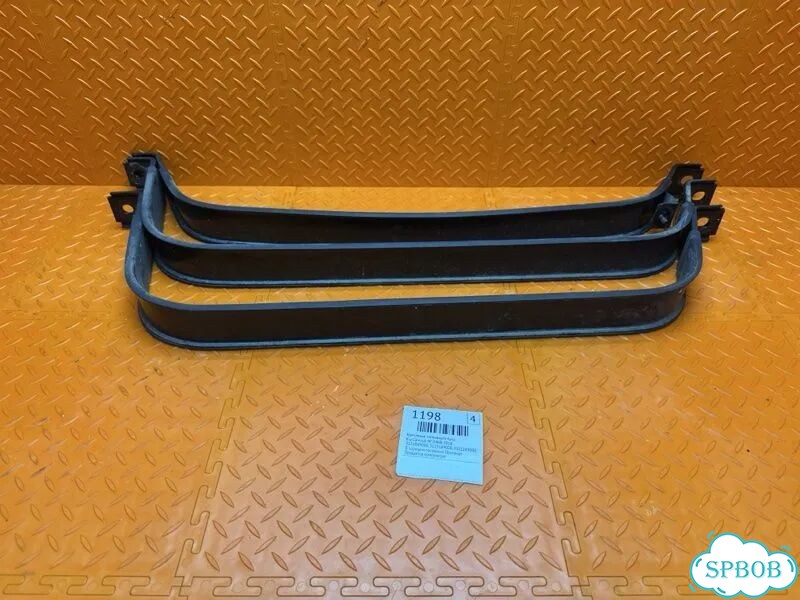 Крепление топливного бака Kia Carnival YP D4HB фото 1