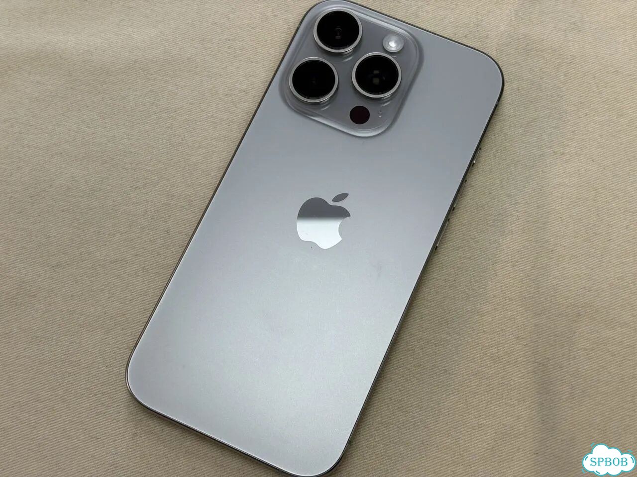 iPhone 16 Pro, 1 ТБ, SIM + eSIM фото 1