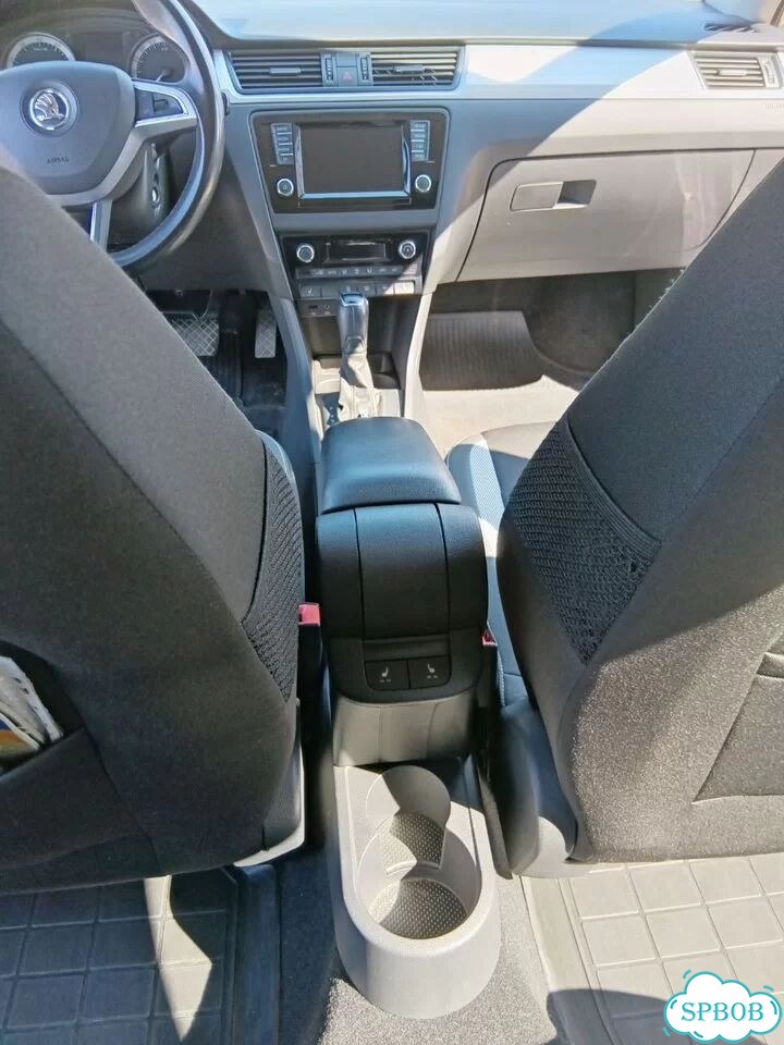 Skoda Rapid 1.6 AT, 2017, 130 000 км фото 4