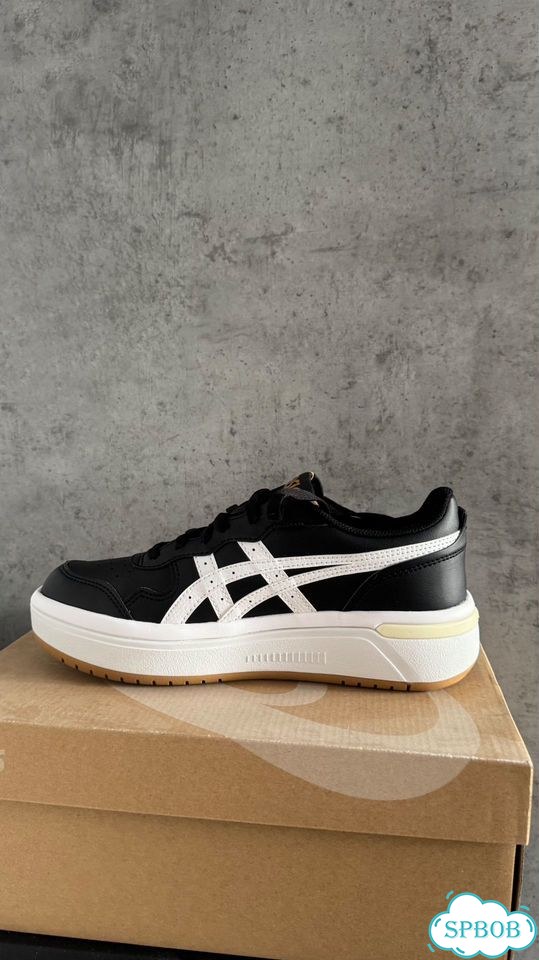 Новые оригинал кроссовки asics EUR40 фото 4
