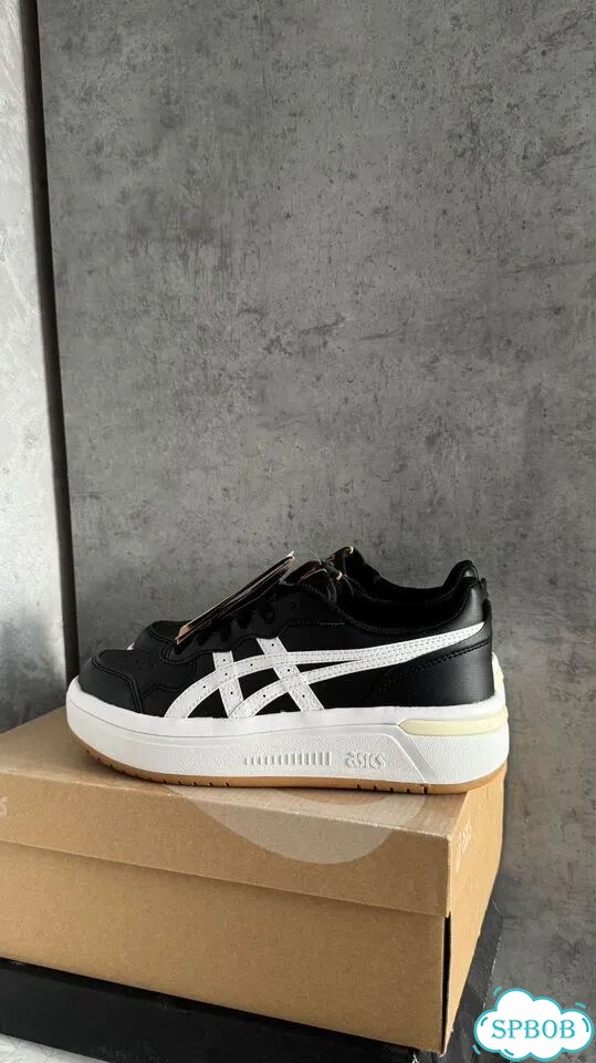 Новые оригинал кроссовки asics EUR40 фото 7