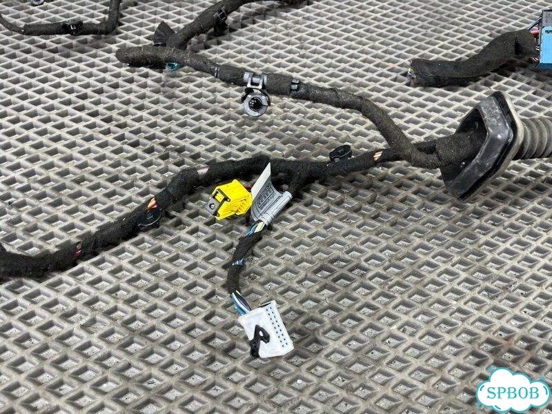 Проводка двери передняя правая BMW 7-series E65 фото 5
