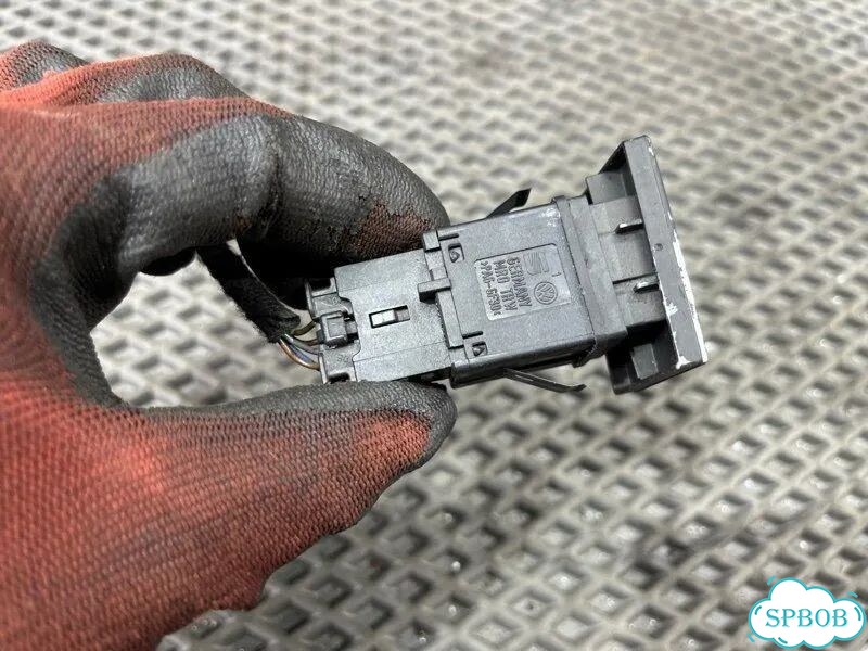 Кнопка парктроника Volkswagen Touareg 7LA 2.5 BAC фото 6