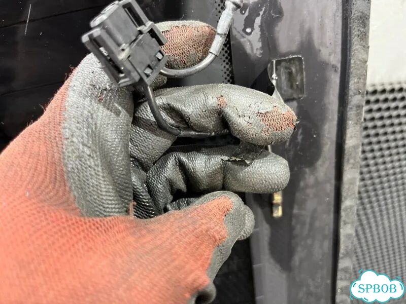 Стекло кузовное заднее BMW 7-series E65 N62B36A фото 10