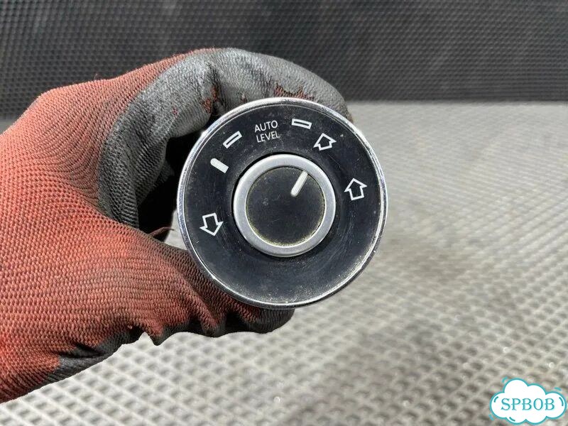 Кнопка управления пневмоподвеской Volkswagen фото 2