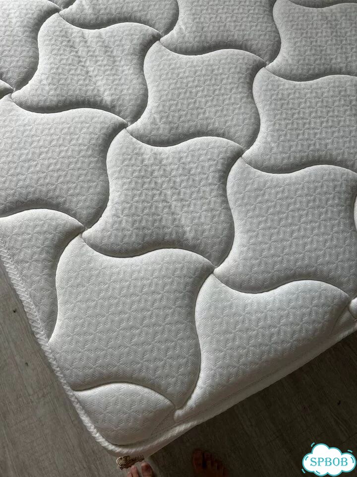 Кровать двуспальная 160×200 IKEA фото 6