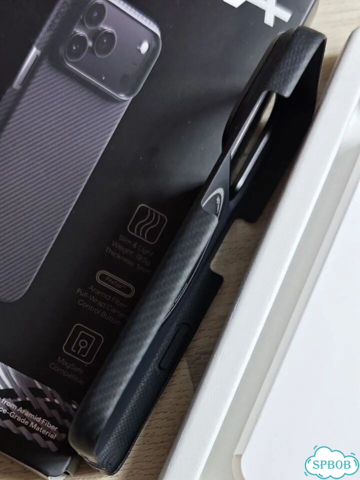 Чехол Pitaka iPhone 17 Pro фото 5