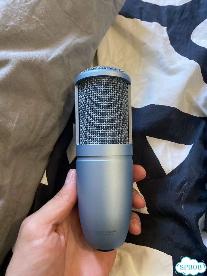 Студийный микрофон akg p120 фото 3