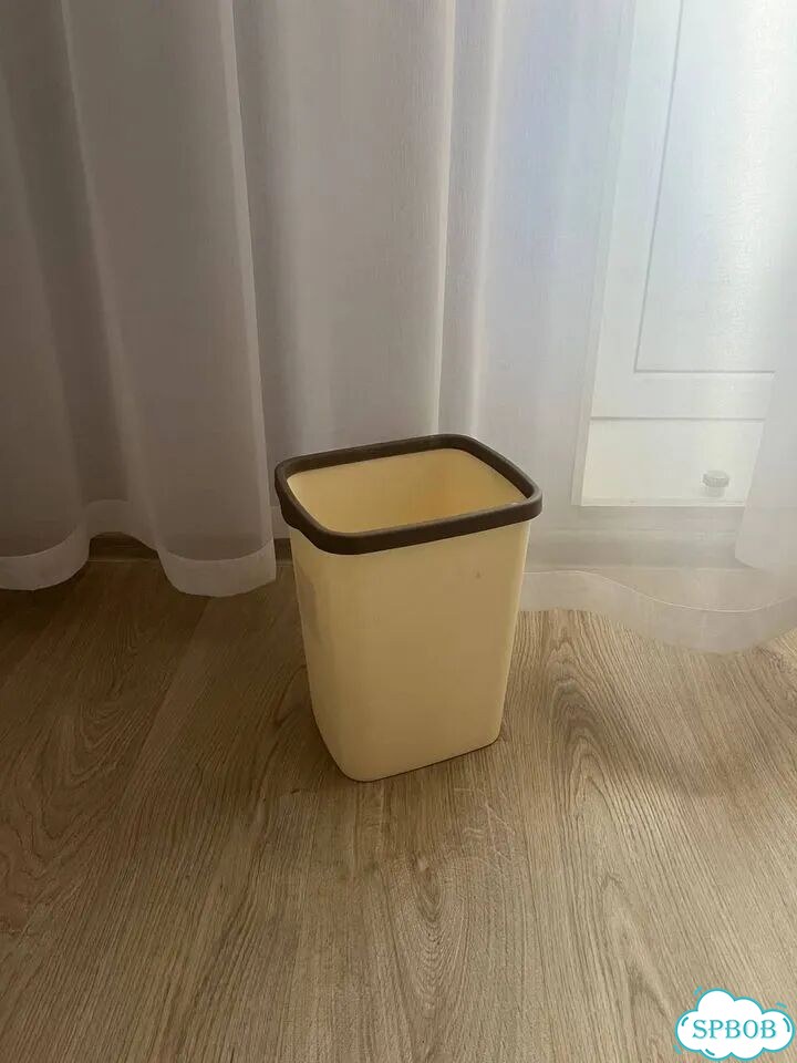 Мусорное ведро фото 1