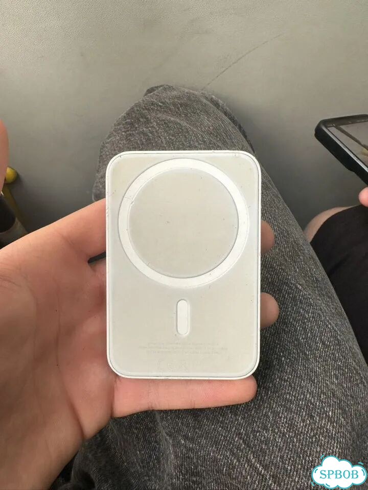 Оригинал magsafe фото 1