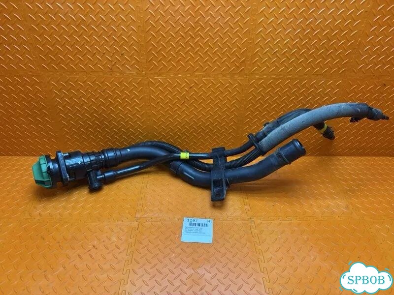 Горловина топливного бака Kia Carnival YP D4HB фото 1