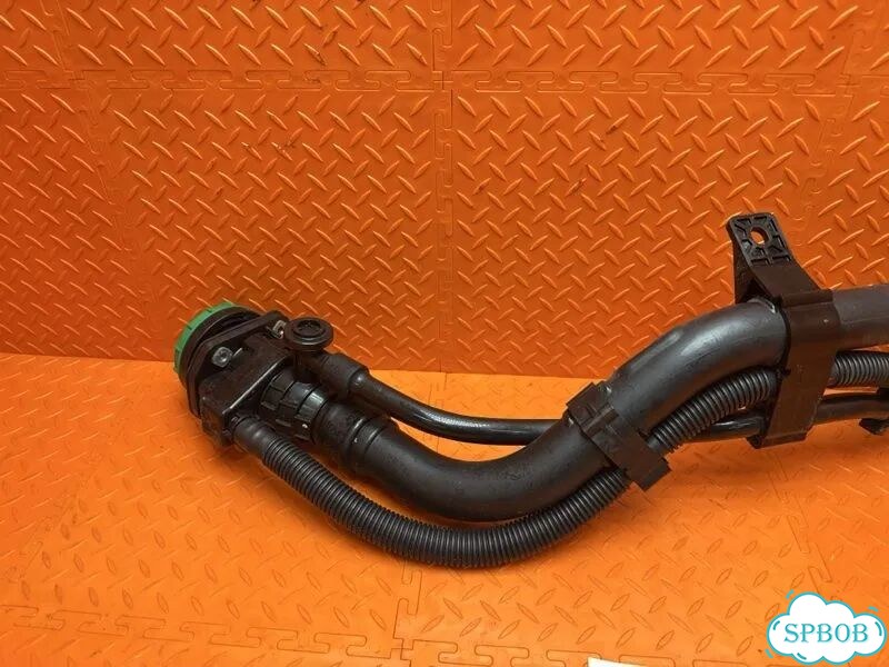 Горловина топливного бака Kia Carnival YP D4HB фото 8
