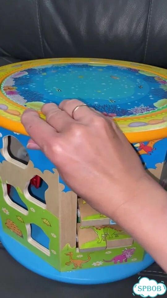 Деревянная развивающая игрушка многофункцианальная фото 1