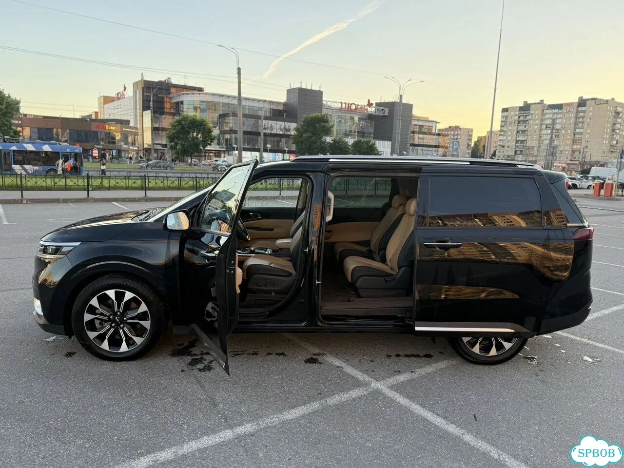 Kia Carnival 2.2 AT, 2022, 77 000 км фото 3