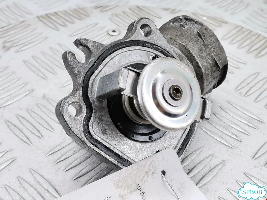 Корпус термостата mercedes-benz R-Class (W251) фото 3