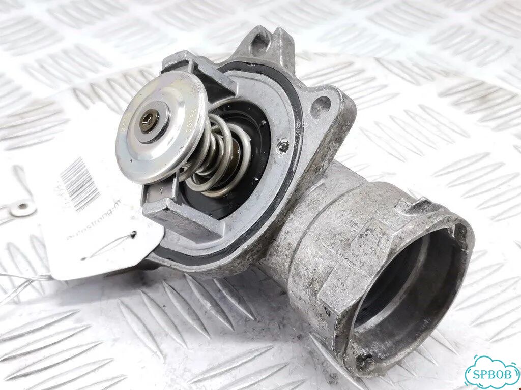 Корпус термостата mercedes-benz R-Class (W251) фото 4