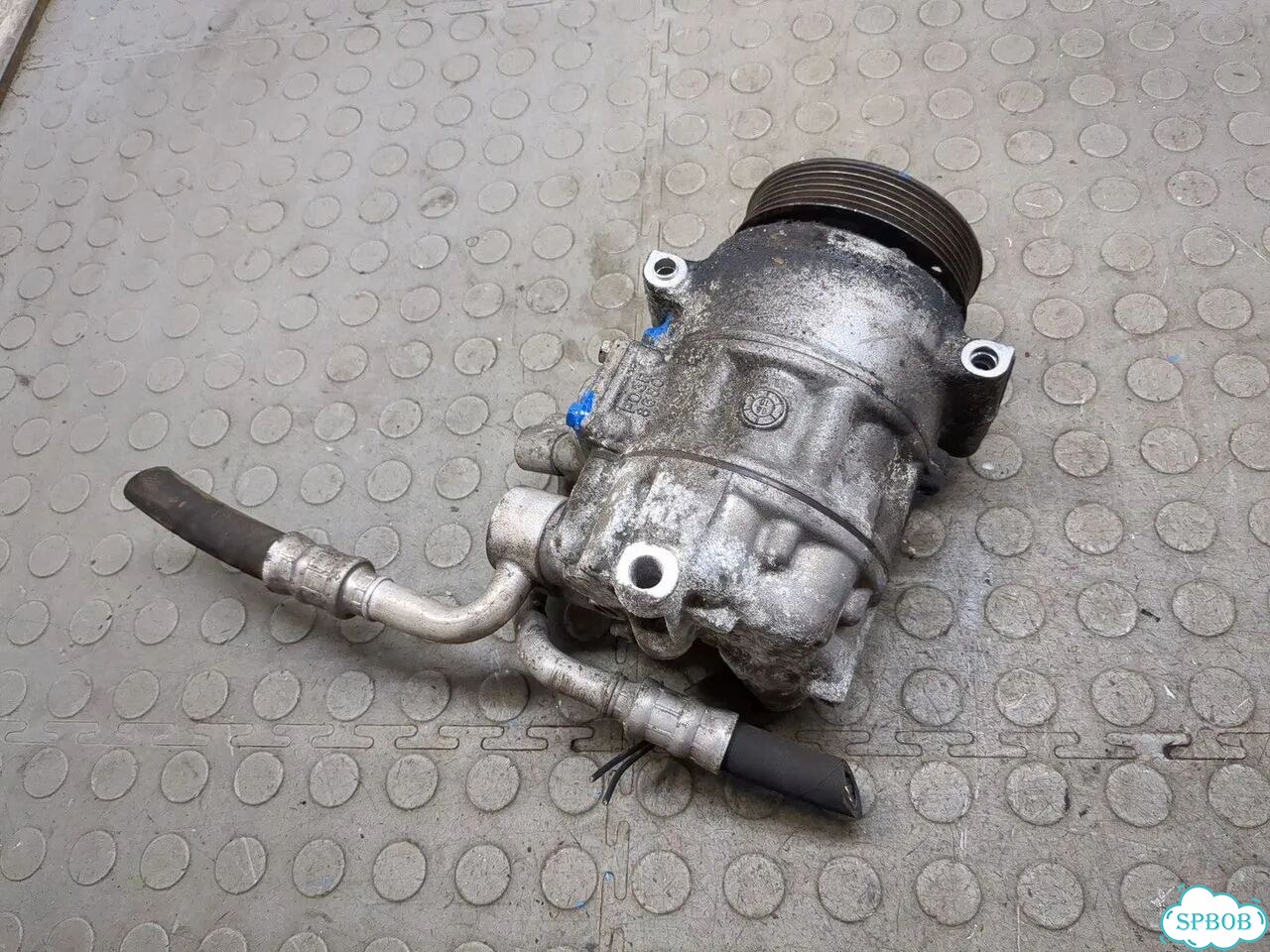 Компрессор кондиционера Volkswagen Golf 5 фото 2