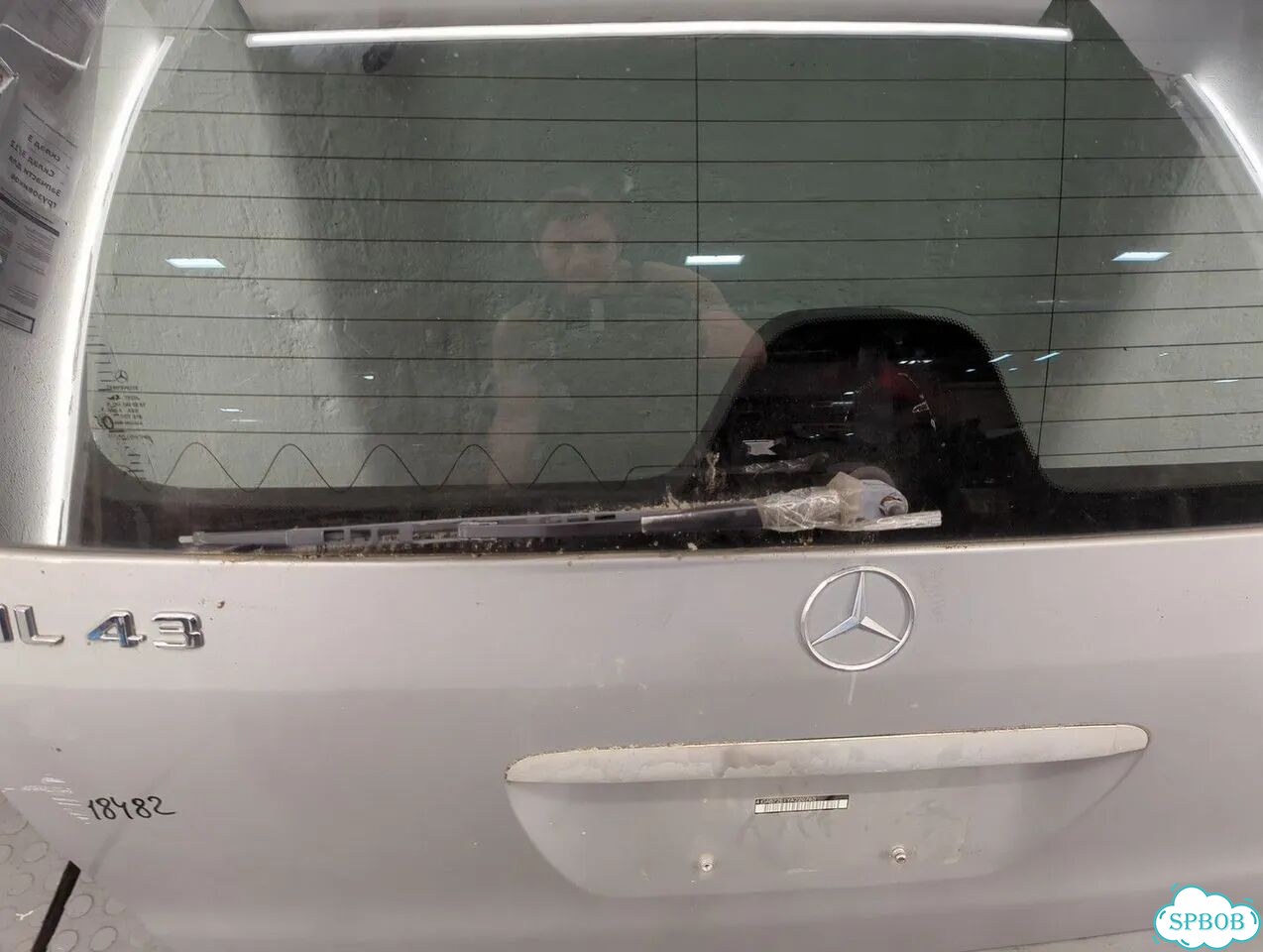 Крышка багажника Mercedes ML W163 фото 4
