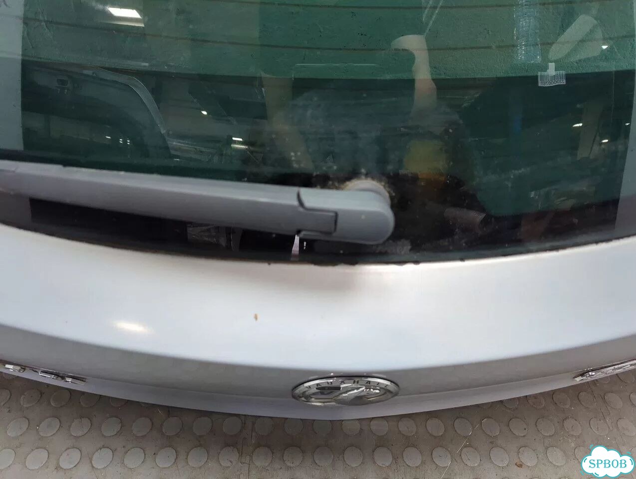 Крышка багажника Opel Astra J фото 3