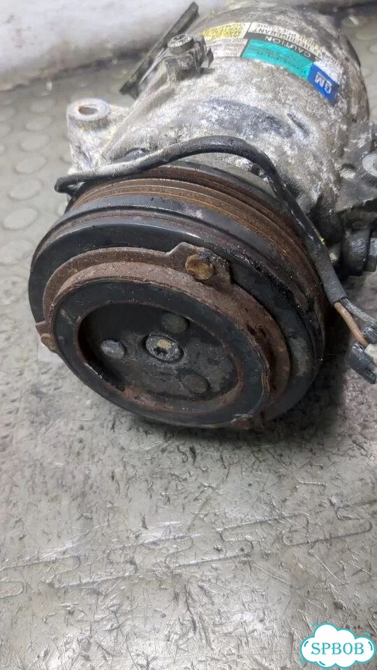 Компрессор кондиционера Opel Astra H фото 3