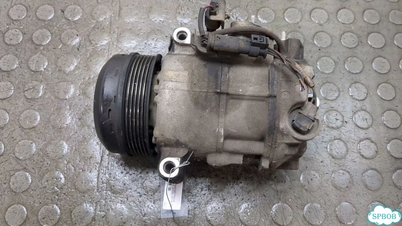Компрессор кондиционера Mercedes E W212 фото 1