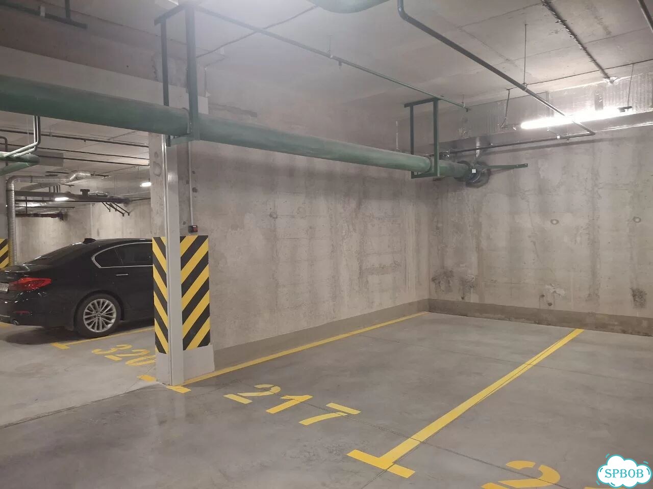 Машиноместо, 14 м² фото 1