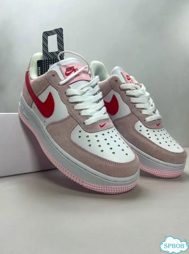 Кроссовки Nike Air Force 1 фото 1