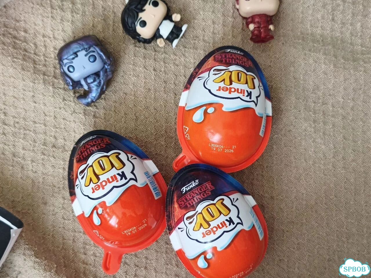 Фигурки из kinder stranger things фото 7
