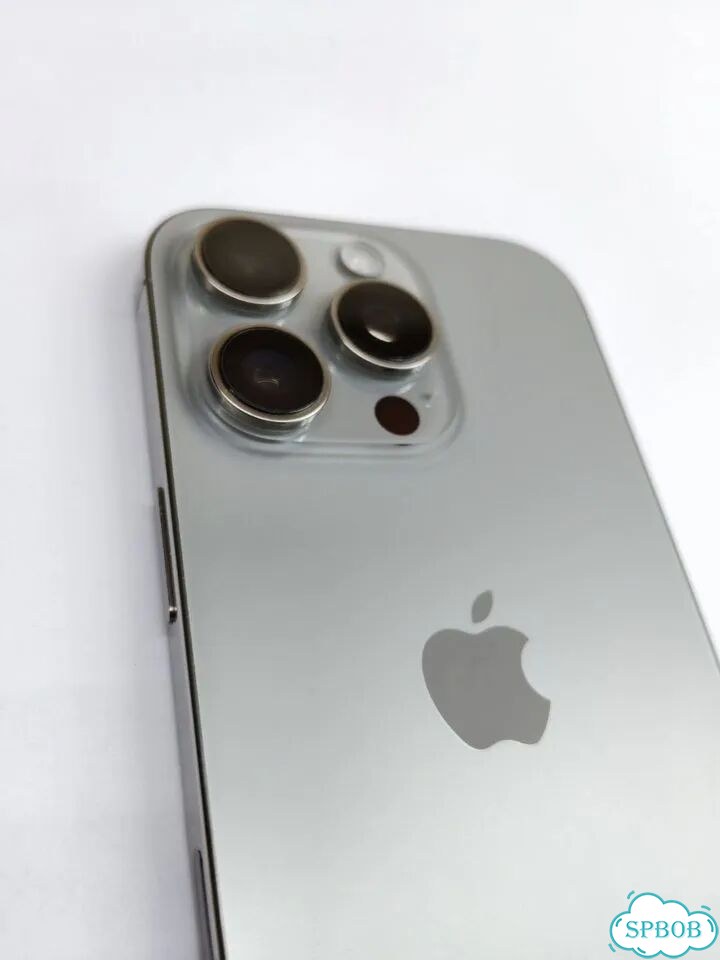 iPhone 16 Pro, 128 ГБ фото 1