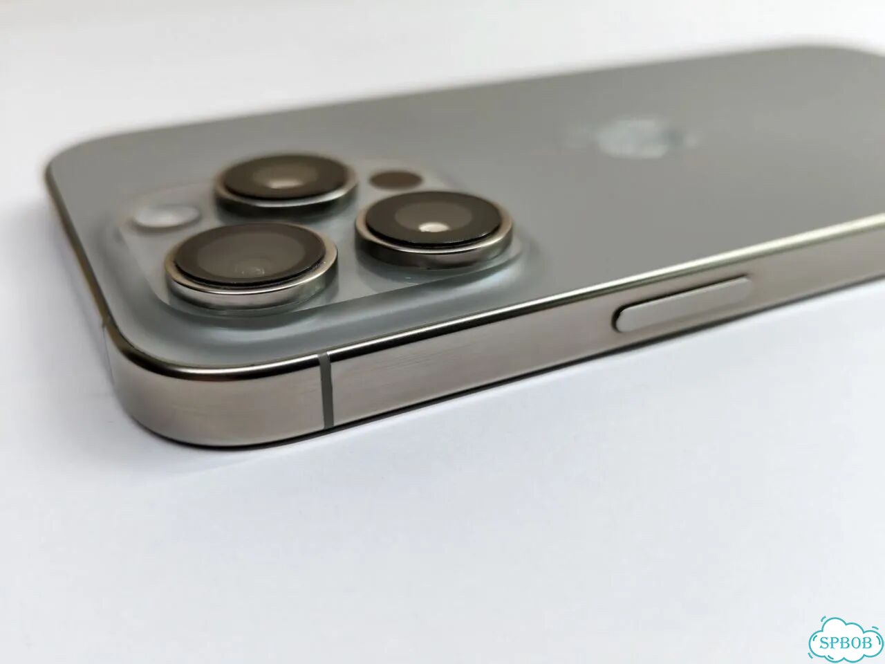 iPhone 16 Pro, 128 ГБ фото 3