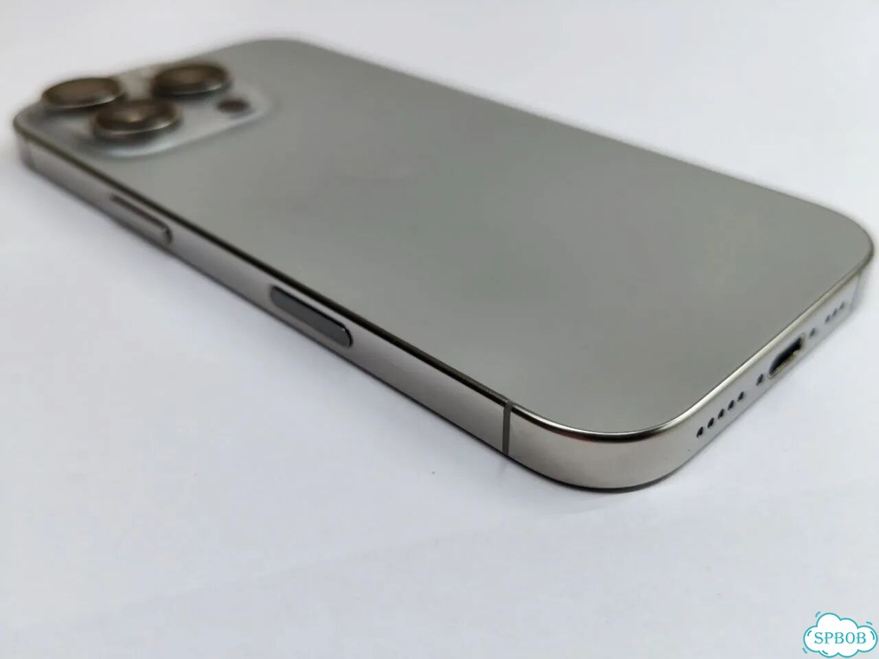 iPhone 16 Pro, 128 ГБ фото 4
