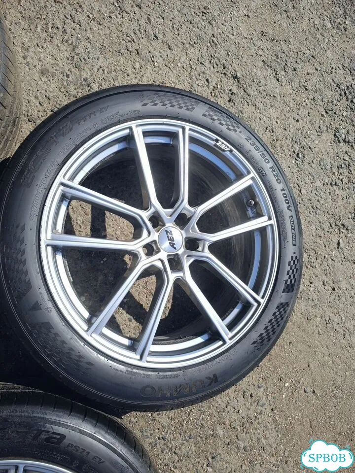Колеса на volkswagen tiguan r20 фото 5