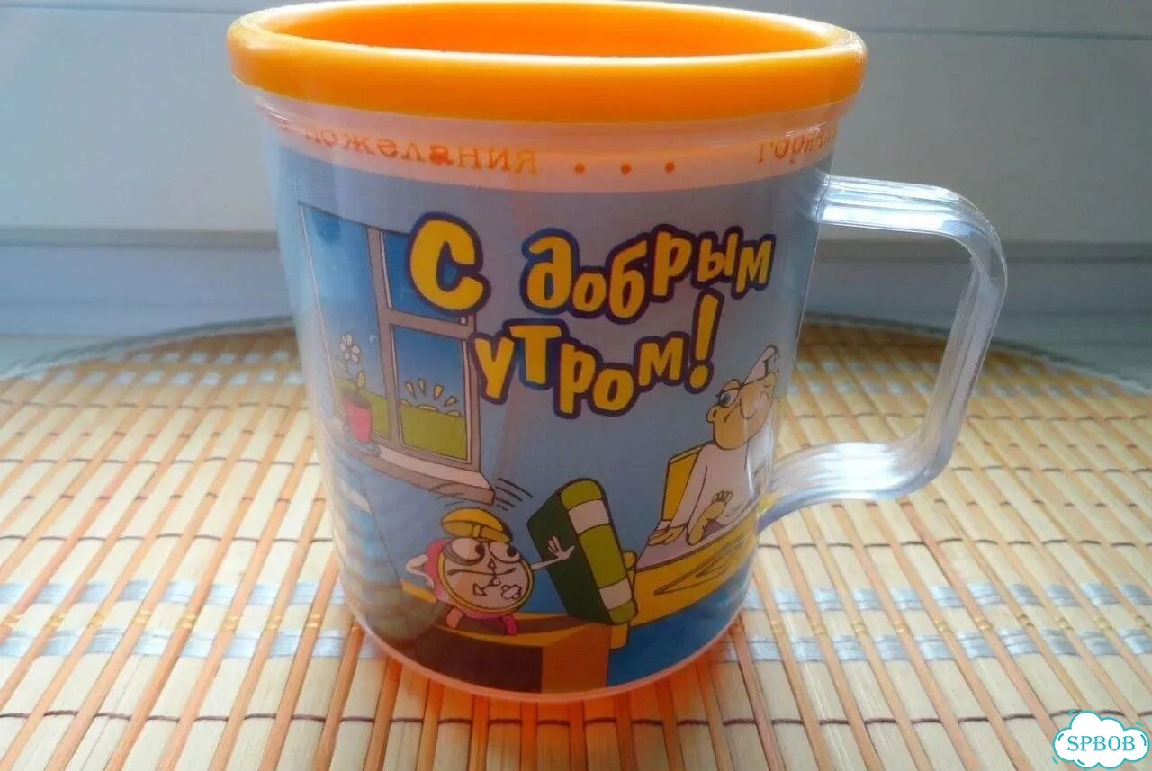 Кухонная утварь,посуда, сковорода, блюдца,терка фото 1