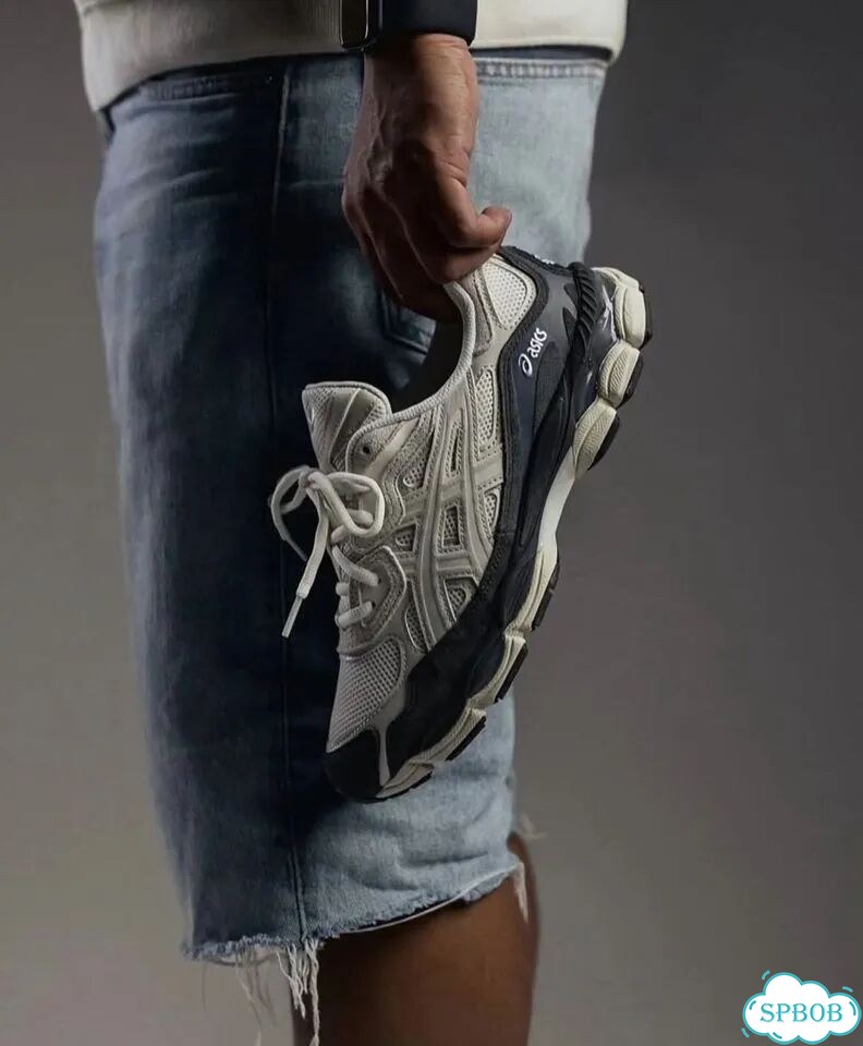 Кроссовки Asics gel nyc white smoke grey фото 3