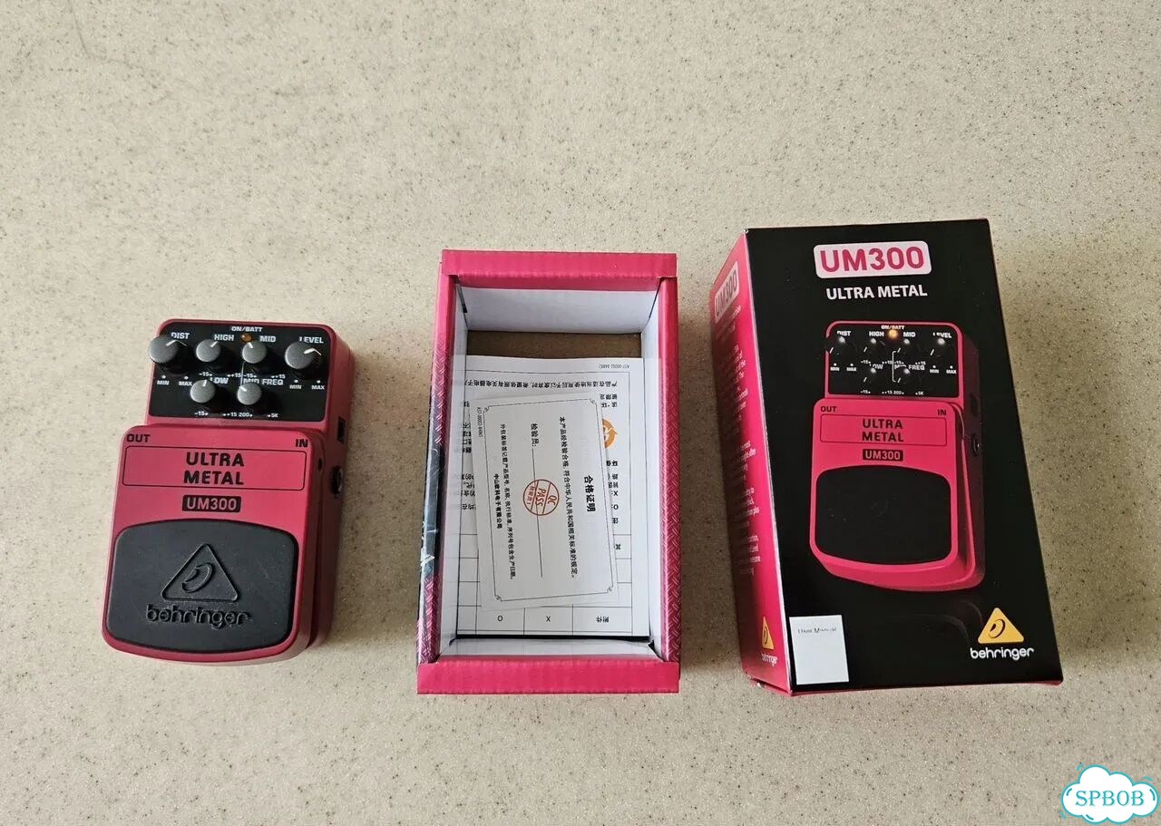 Behringer um300 фото 1
