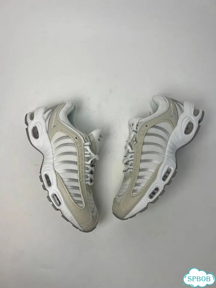 Nike Air Max Tailwind 4 фото 10