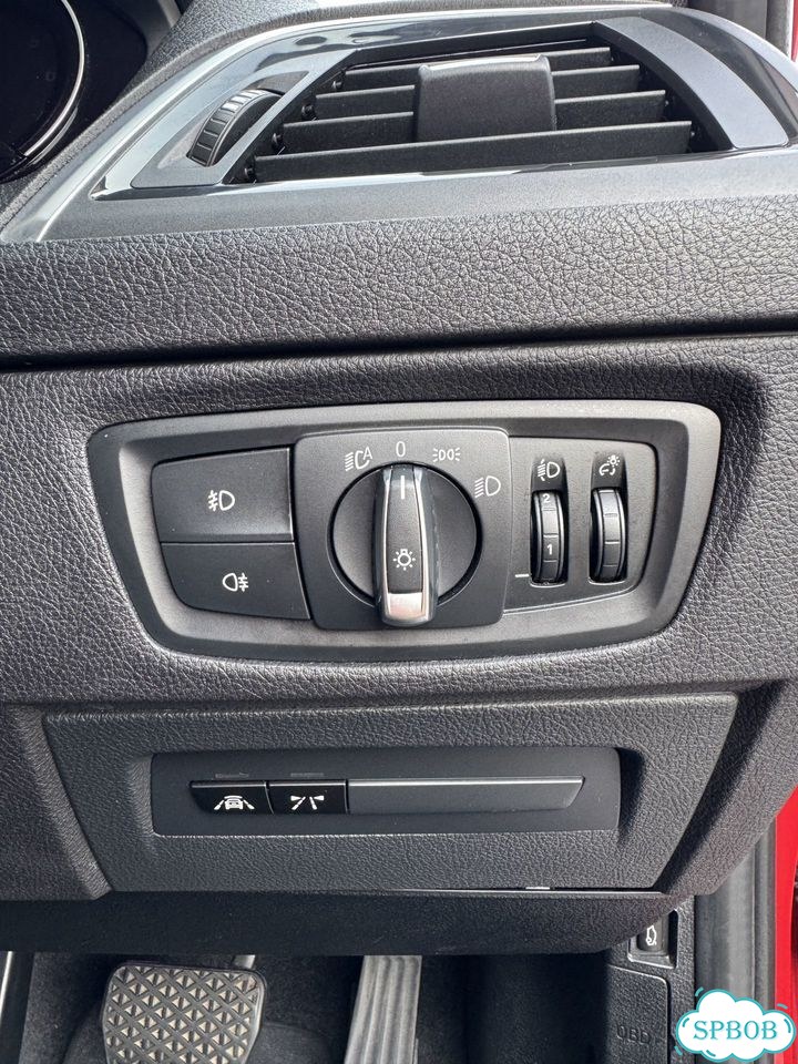 BMW 1 серия 1.5 AT, 2019, 121 000 км фото 10