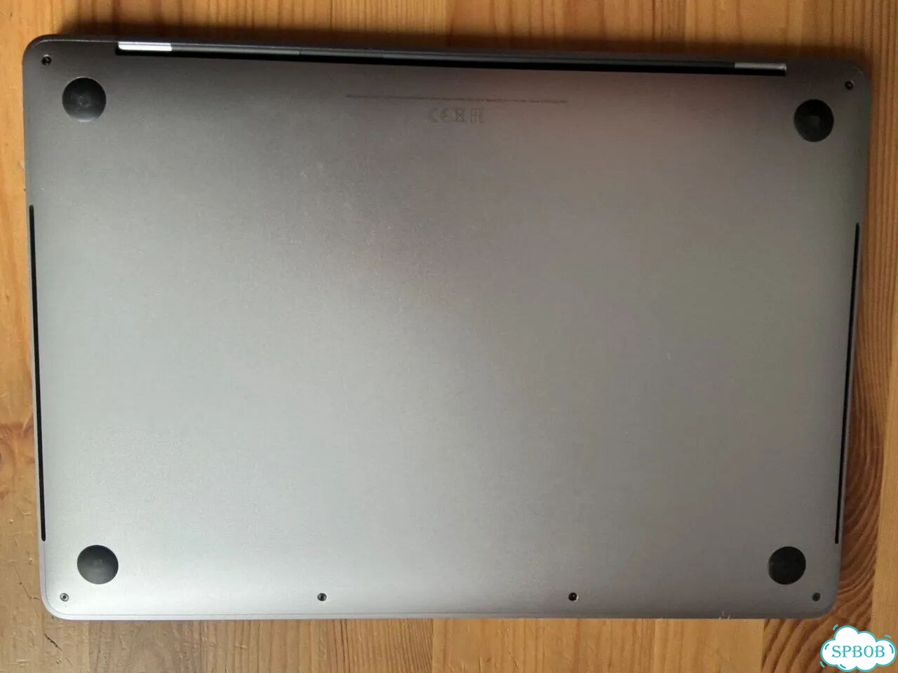 Apple macbook pro 13 2018 A1989 битый экран фото 4