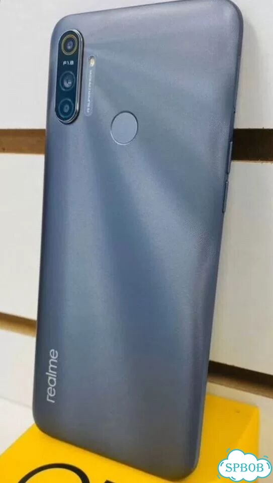 realme C3, 3/64 ГБ, 2 SIM фото 2