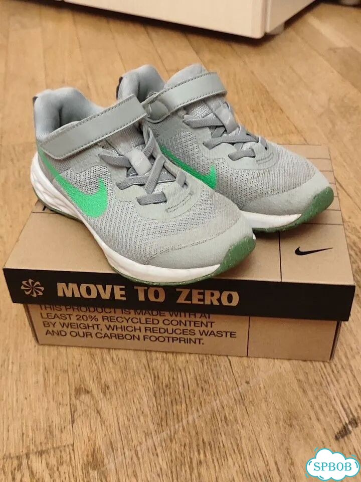 Кроссовки nike детские 27 размер фото 1