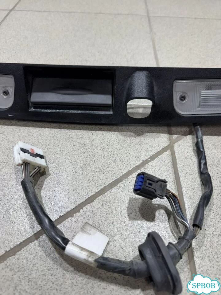 Подсветка номера+кнопка Hyundai Santa Fe 4 TM фото 3