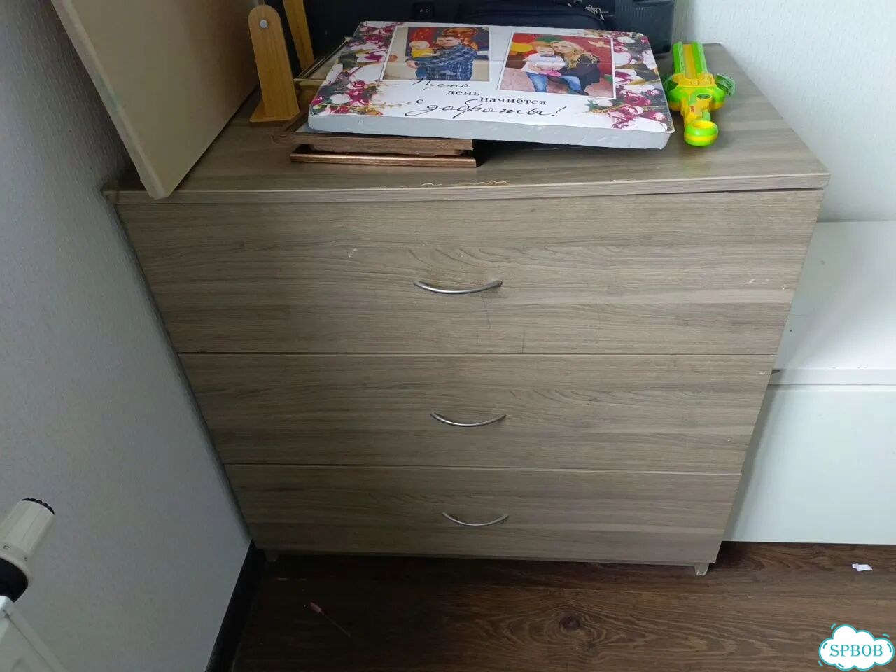 Шкаф и два комода IKEA фото 2