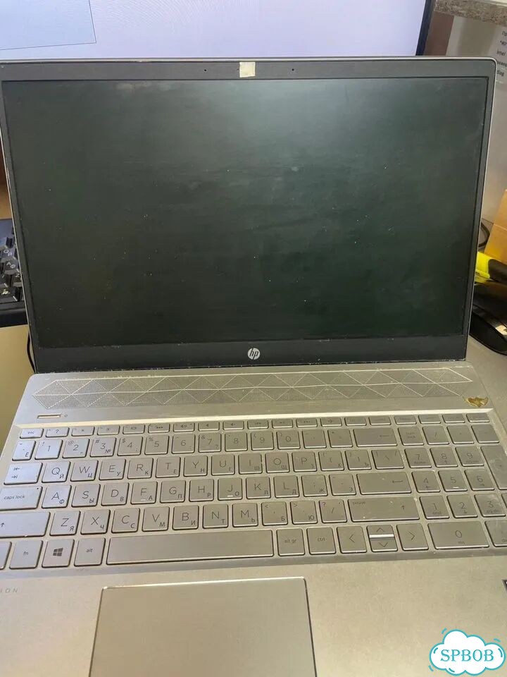 Ноутбук HP pavilion 15 Ryzen 3 2300U фото 2