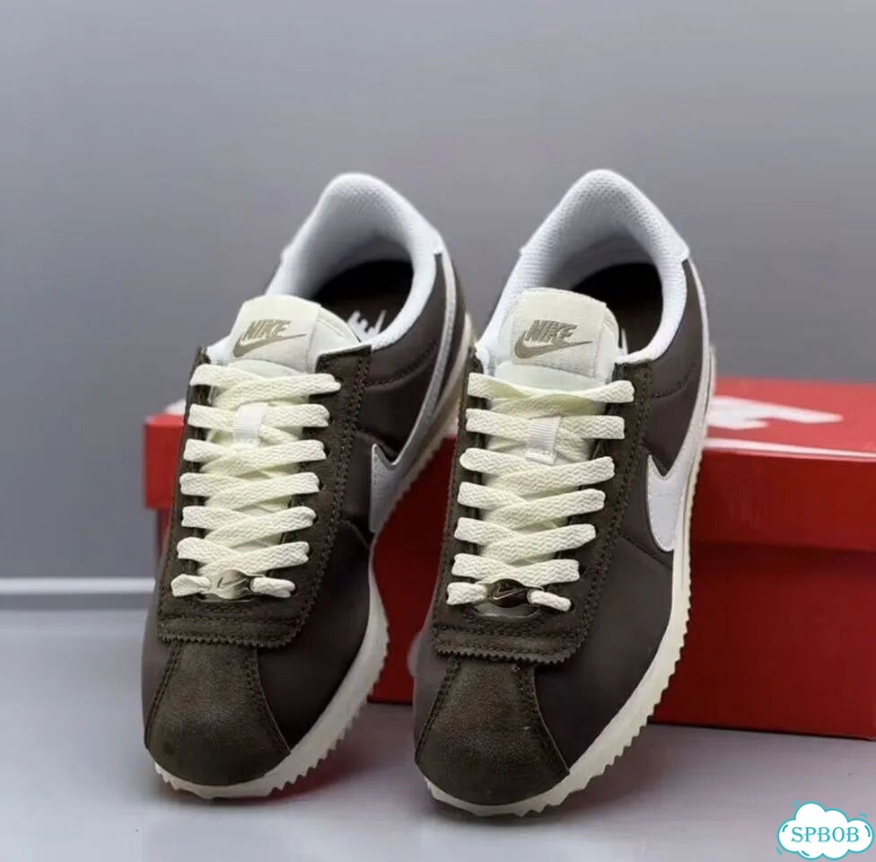 Кроссовки Nike cortez фото 4