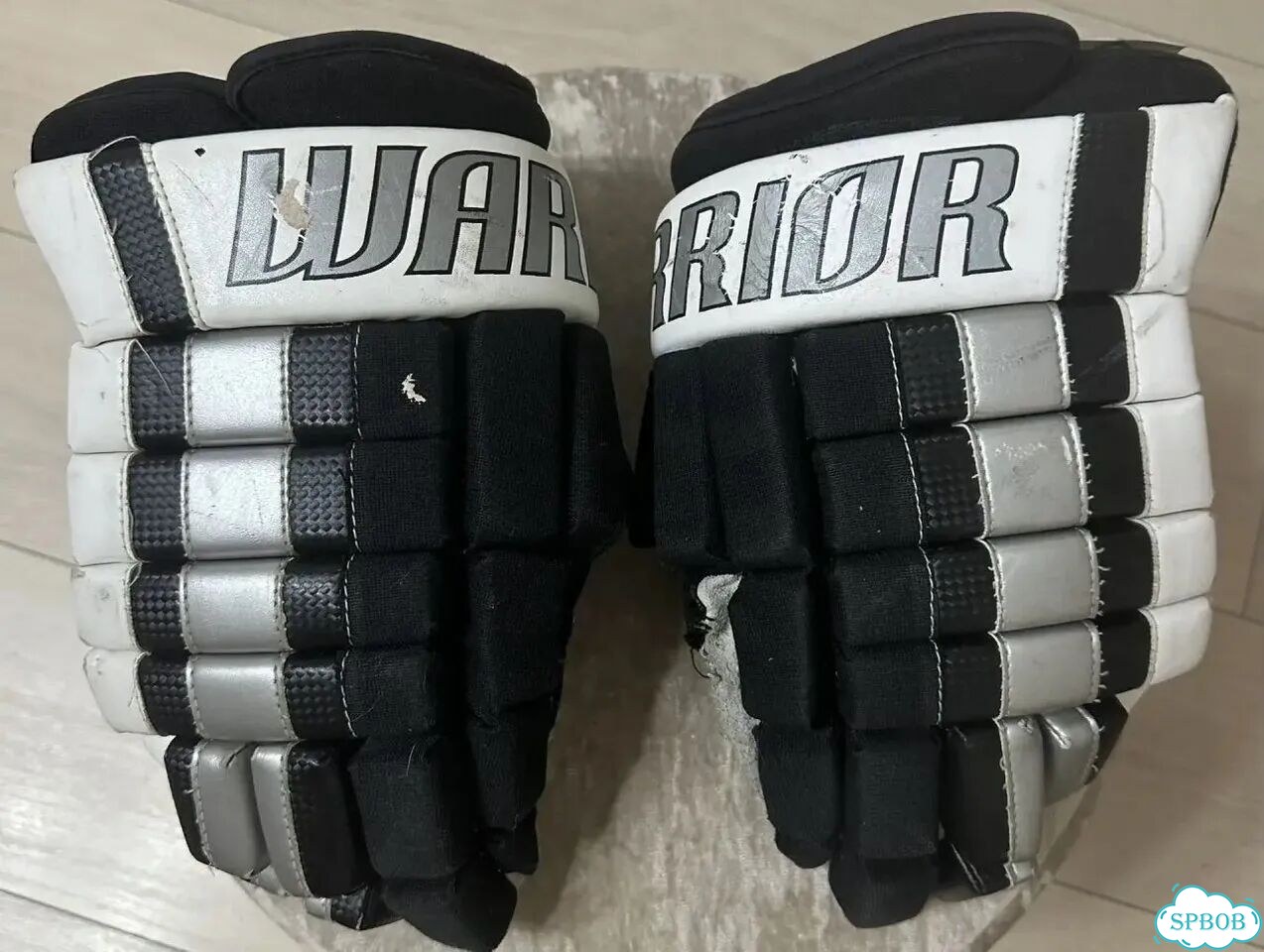Краги хоккейные warrior 13 фото 1