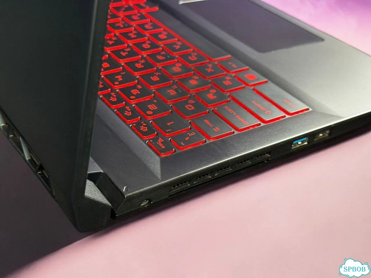 Игровой ноутбук MSI Katana 17.3 GTX 1650 + Core i5 фото 10
