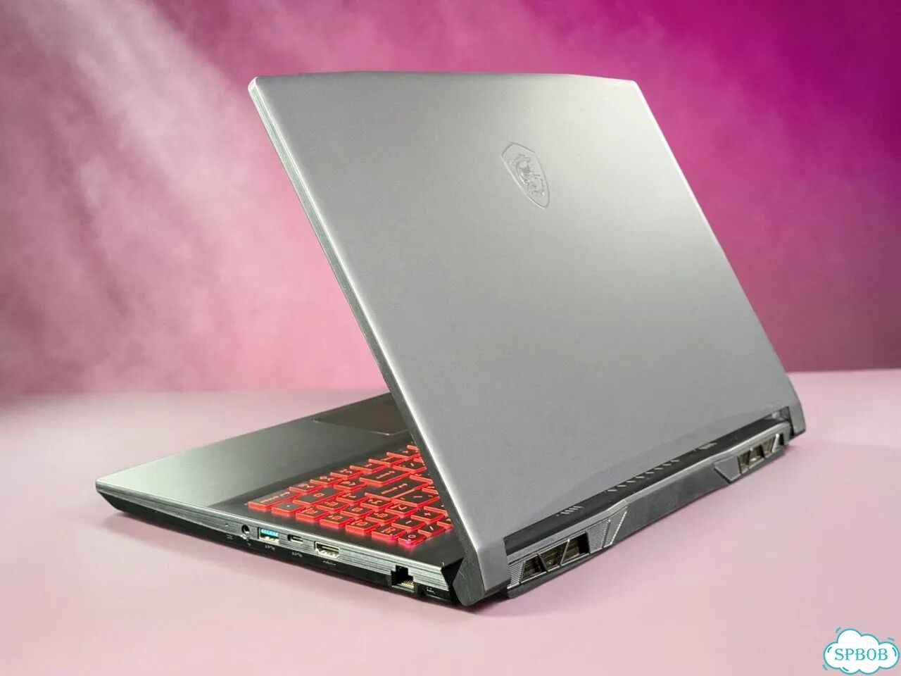 Игровой ноутбук MSI Katana 17.3 GTX 1650 + Core i5 фото 3