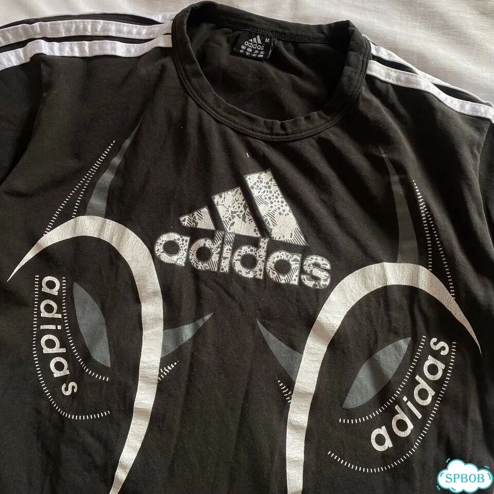 Винтажная футболка Adidas archive Y2K фото 4