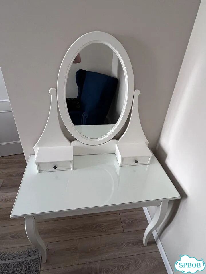 Туалетный столик с зеркалом IKEA фото 3