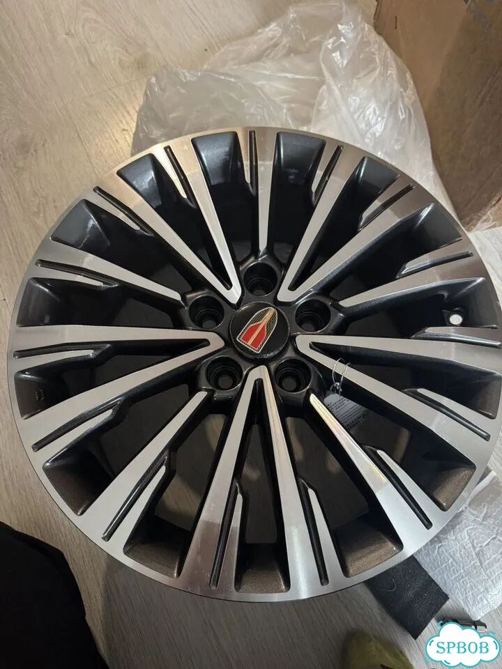 Литые диски Hongqi 7.5×R17 5×112 фото 1